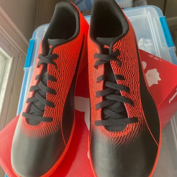 PUMA SPIRIT II IT football shoes  NWOT - Picture 1 of 9